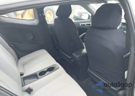 2014 Hyundai Veloster Base W/Gray z USA, uszkodzony, nr VIN KMHTC6AD1EU184014